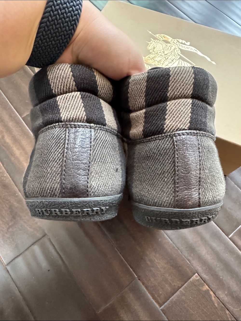 Burberry Check High Top Sneakers Size：44 - Picture 10 of 13